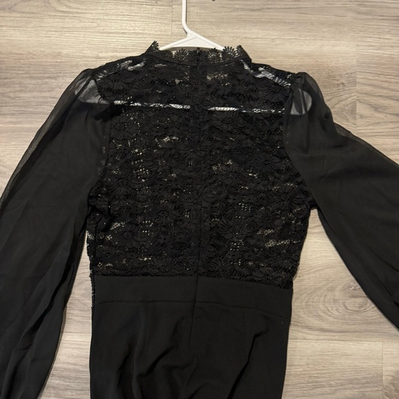 Emprada Lace Crochet Jumpsiuit size Large. Bodice and sleeves are sheer. - Picture 8 of 8